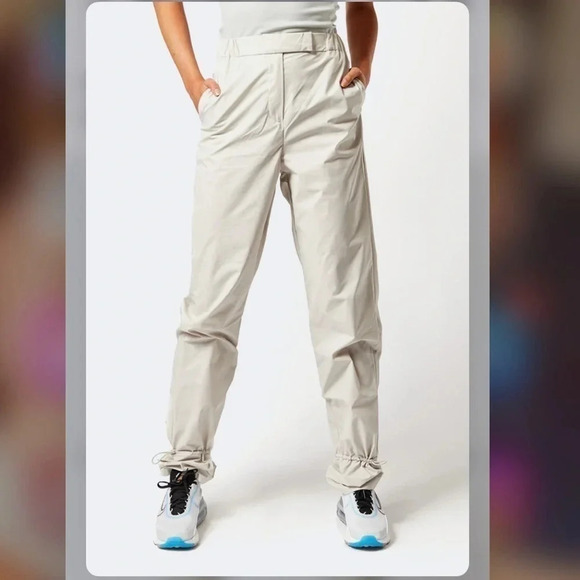 VIMMIA
X Crk Parachute Pant In Stone - Picture 2 of 4